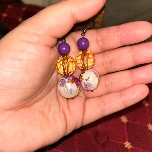 Dangling floral and gem beads ball drop earrings - Picture 3 of 9